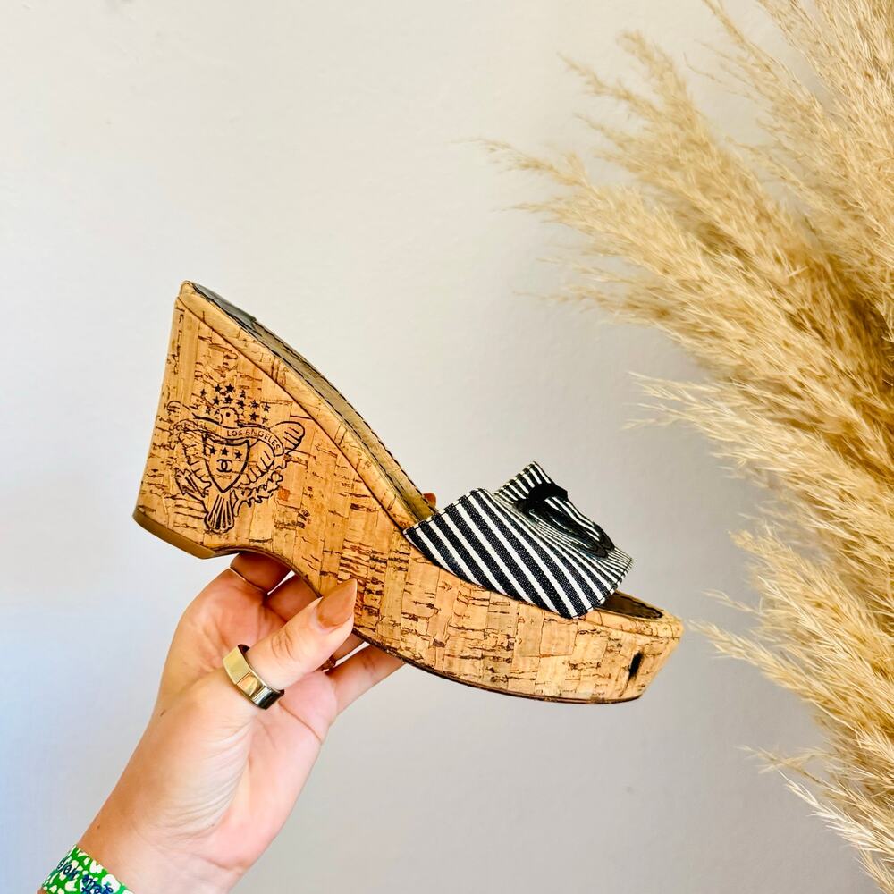 CHANEL Black White Stripe Canvas CC Logo Tan Beige Cork Wedge Sandal Slides 36 - Picture 4 of 16
